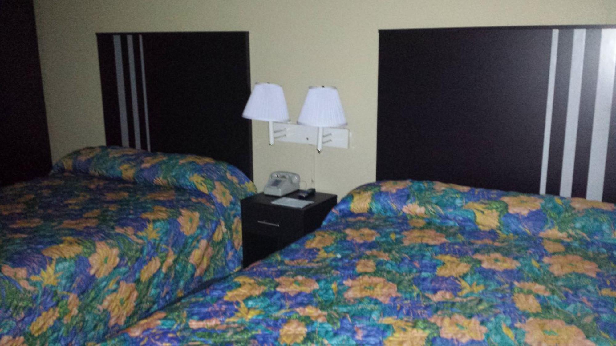 Bermuda Sands On The Boardwalk Myrtle Beach Room photo